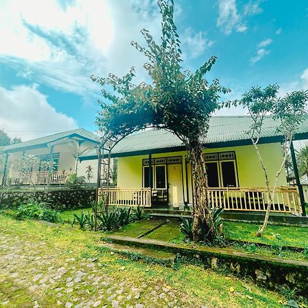 Lembah Rinjani Villa & Resto Syariah By Ecommerceloka Sembalunlawang Buitenkant foto