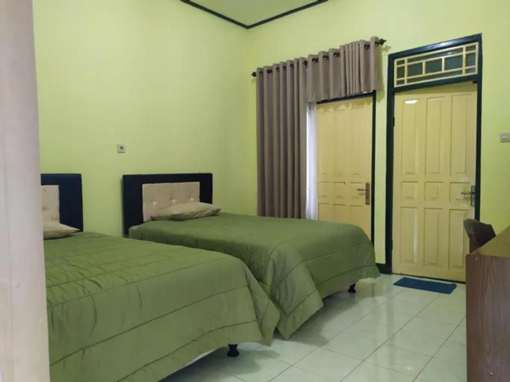 Lembah Rinjani Villa & Resto Syariah By Ecommerceloka Sembalunlawang Buitenkant foto